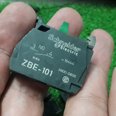 Tiếp điểm ZBE101 ZBE-101 Schneider - 1NO Chính hãng