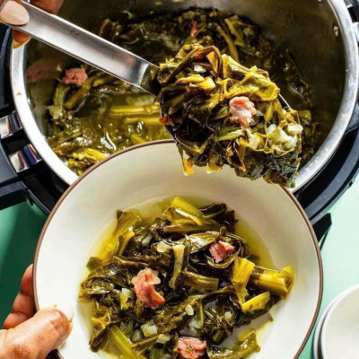 Nồi áp suất điện đa năng Instant Pot 9 in 1 Essential Black Edition 60 dung tích 5,7 lit Hàng chính hãng