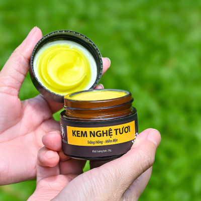 Combo dưỡng trắng da toàn diện cho mẹ sau sinh Wonmom (1 kem sữa nghệ toàn thân+1 kem nghệ tươi)