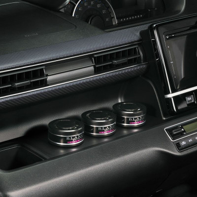 Sáp thơm dùng cho ô tô, hiệu Blang. 3 hộp/set- Nhật Bản