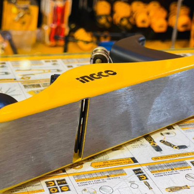 BÀO GỖ CẦM TAY INGCO HPL01300 - HÀNG CHÍNH HÃNG