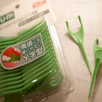 Tăm chỉ nha khoa Sunstar Gum sợi chỉ mềm mại & bền dai ( 30 cây ) - hàng nội địa Nhật Bản