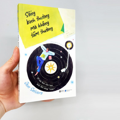 Sách - Sống Bình Thường Mà Không Tầm Thường 139K