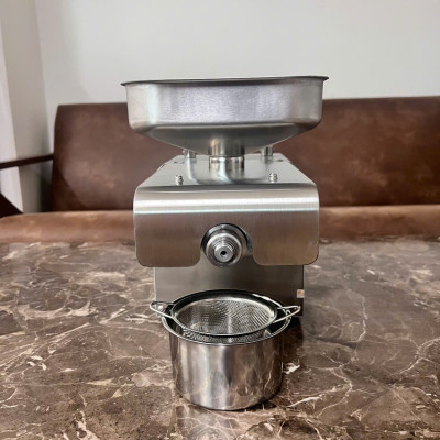 [ HÀNG CHÍNH HÃNG ] Máy Ép Dầu Thực Vật Nóng Lạnh Septree Z5 – Thương Hiệu Mỹ Cao Cấp Dùng Cho Gia Đình