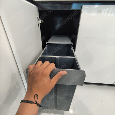 Thùng rác gắn cánh âm tủ eurogold BL300 - Hàng Chính Hãng