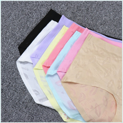Combo 5 quần lót thun lạnh in hình môi, vải thông thoáng co dãn