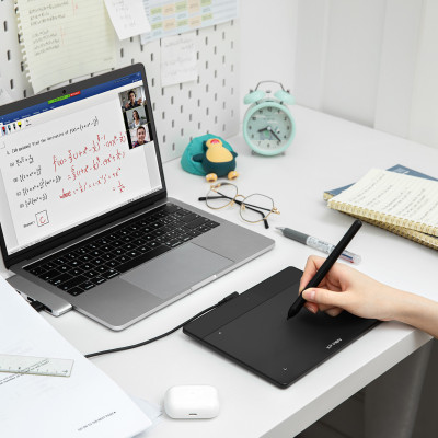 Bảng Vẽ Điện Tử XP-Pen Deco Fun L 10X6.27 inch Android Hỗ Trợ Cảm ứng Nghiêng kèm Bút Vẽ Không Sạc P01 - Hàng Chính Hãng - Red