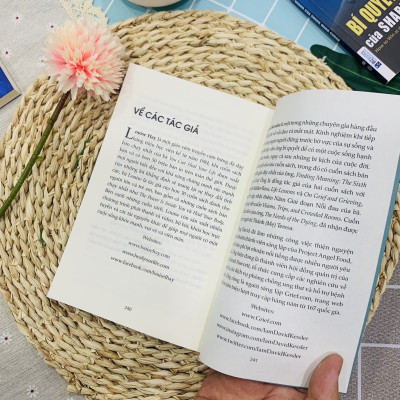 Sách Tâm Lý Học Về Sự Mất Mát - Tìm Kiếm Giá Trị Bình Yên Trong Sự Đổ Vỡ