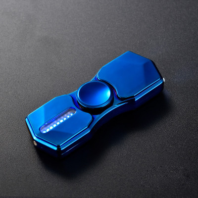 Hột Quẹt Bật Lửa Hồng Ngoại Kiêm Đèn Pin Sạc Điện USB Kiểu Dáng Spinner Tạo 12 Hiệu Ứng Đèn Led - Video Review