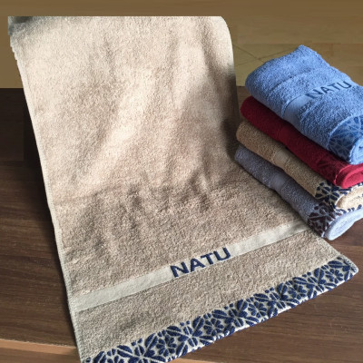 Combo 3 Khăn Cotton(33 x78cm) – Màu Ngẫu Nhiên.