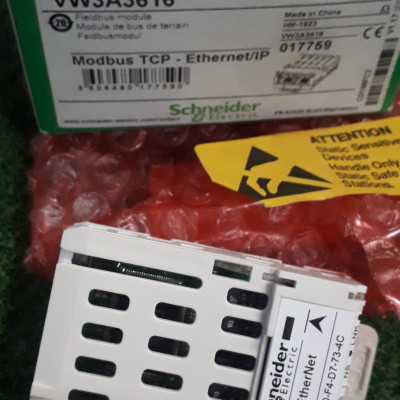 VW3A3616 - Module truyền thông Ethernet TCP/IP Schneider