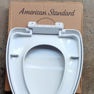 Nắp nhựa dùng cho bồn cầu  đóng êm SCCNI 1518S-WT-hàng chính hãng American Standard