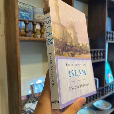 Sách - Islam: A Short History by Karen Armstrong | History / Religion Nonfiction / Ngoại văn