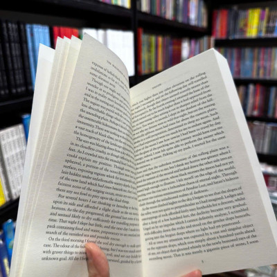 Sách - The Whisperer in Darkness and Other Tales by H.P. Lovecraft/English/Fiction/Novel