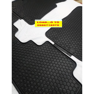 Thảm Lót Sàn Cao Su Đúc Xe Suzuki XL7 Mẫu Tổ Ong Cao Cấp Không Mùi