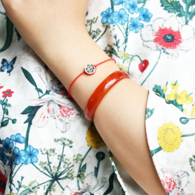 Vòng Kết Dây Đỏ Charrm Kết Đồng Tâm Bạc Ngọc Quý Gemstones GA5