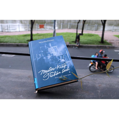 Sách - Muôn Kiếp Nhân Sinh (Bìa Cứng) - FirstNews