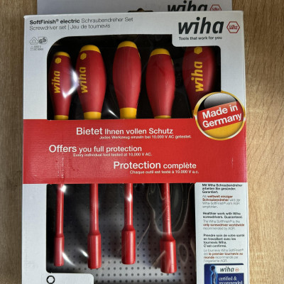 Bộ tua vít lục giác cách điện 1000V Wiha 29466