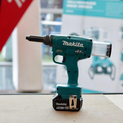 MÁY TÁN ĐINH DÙNG PIN (BL)(18V) 360W MAKITA DRV250Z (KHÔNG KÈM PIN VÀ SẠC) - HÀNG CHÍNH HÃNG