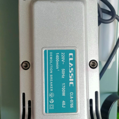 MÁY ĐỤC BÊ TÔNG 30 LY CLASSIC CLA-0766 (1700W)- HÀNG CHÍNH HÃNG