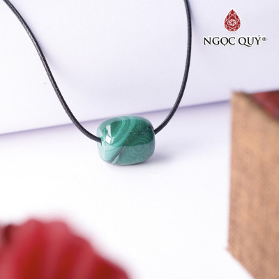 Mặt dây chuyền đá khổng tước 13x15mm mệnh hỏa mộc - Ngọc Quý Gemstones