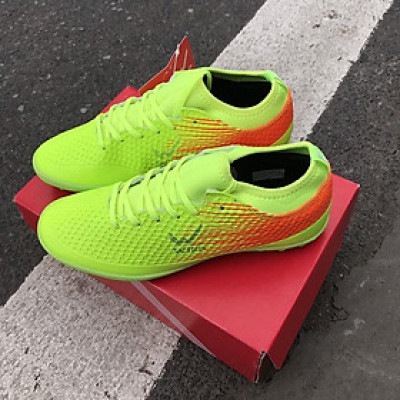 Siêu phẩm bộ quần áo đá banh cao cấp mẫu giày thể thao chất lượng cao 