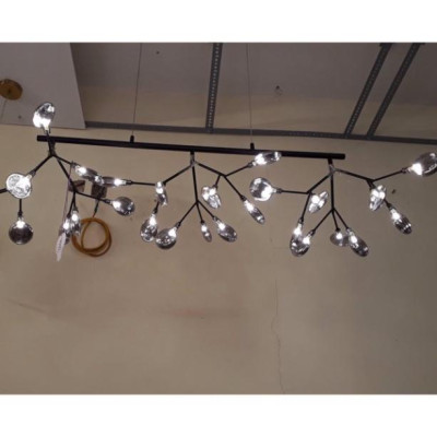 Đèn thả bàn ăn tô điểm hera lá khói- đang sở hữu bóng led g4 DT