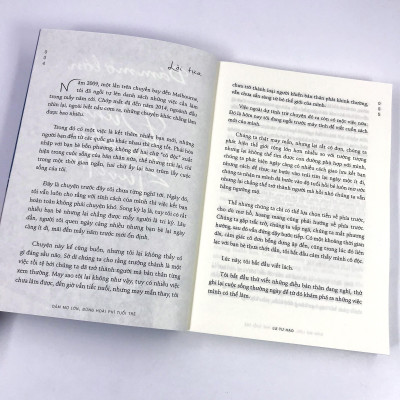  Combo 2 cuốn: Dám Mơ Lớn - Đừng Hoài Phí Tuổi Trẻ + Thế Giới Rộng Lớn Đừng Đi Một Mình  