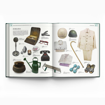 Sách - Hồ Chí Minh - Tiểu Sử Bằng Hình - Bìa Cứng