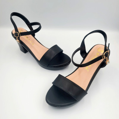 Giày cao gót nữ đẹp đế vuông 5 phân hàng hiệu rosata màu đen thời trang cao cấp ro576