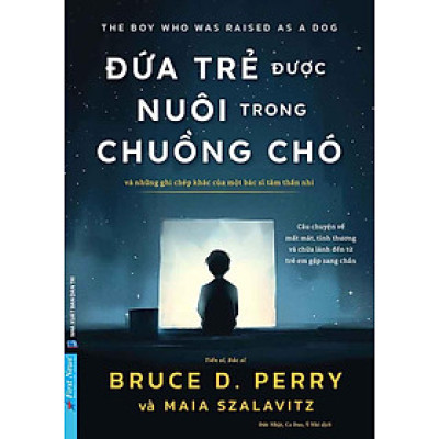 Đứa Trẻ Được Nuôi Trong Chuồng Chó