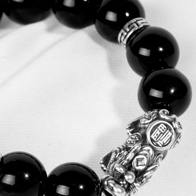 Vòng Tay Đá Obsidian Phối Charm Tỳ Hưu Bạc Ngọc Quý Gemstones