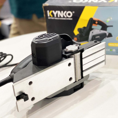 Máy bào gỗ 710W cầm tay chính hãng Kynko M1B- KD48 -82*2 # 6483 giá tốt