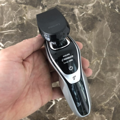 Máy cạo râu khô và ướt cao cấp Philips S5370/04 có đầu tỉa để tỉa tóc mai và ria mép - Hàng nhập khẩu