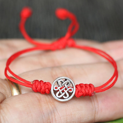 Vòng Kết Dây Đỏ Charm Bạc Kết Đồng Tâm Ngọc Quý Gemstones GA157