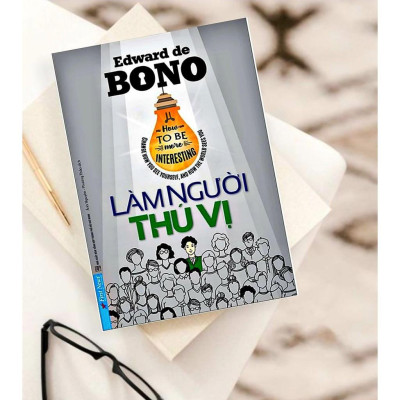 Sách - Combo Thay câu hỏi Đổi cuộc đời + Làm người thú vị - FirstNews