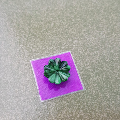 Mặt dây chuyền Bông Mai Trái Tim Đá cẩm thạch tự nhiên Xanh Lý sơn thủy Size 14mm x dầy 4mm Chất liệu Đá cẩm thạch tự nhiên Xanh Lý sơn thủy đẹp Hợp nữ mệnh thủy mộc bọc vàng đeo đẹp ạ