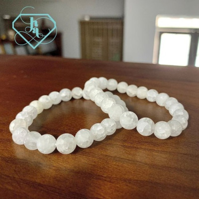 Vòng đeo tay lưu ly trắng - 48