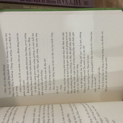 BỈ VỎ - PHIÊN BẢN BÌA CỨNG CÓ ÁO KHOÁC, MINH HỌA MÀU, CÓ KÝ TẶNG CỦA HỌA SĨ HOÀNG PHƯỢNG VỸ