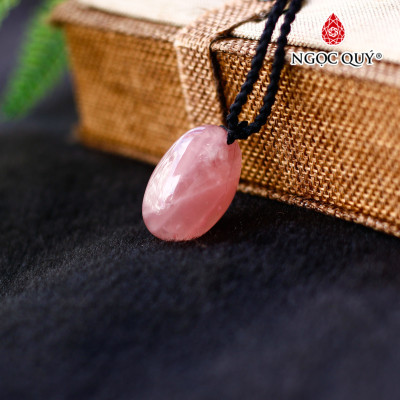 Mặt dây chuyền hình oval đá thạch anh hồng đậm - Ngọc Quý Gemstones