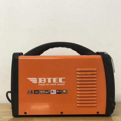 MÁY HÀN TIG/ QUE BTEC TIG/MMA 200E- HÀNG CHÍNH HÃNG + BAO TAY INGCO HGVK05
