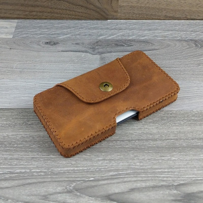 Bao Da Đeo Lưng dành cho iphone 11 pro max Dạng Hộp Da Sáp Nâu Bò