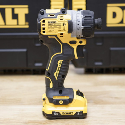 MÁY VẶN VÍT CẦM TAY 12V/BL DEWALT DCF601D2-KR- HÀNG CHÍNH HÃNG