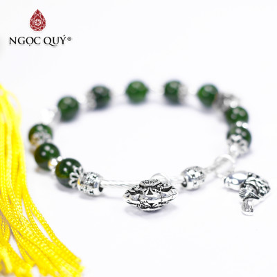 Vòng tay đá Diopside phối charm cá chép treo size hạt 7mm mệnh hỏa, mộc - Ngọc Quý Gemstones
