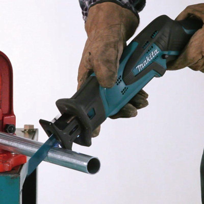 MÁY CƯA KIẾM CHẠY PIN 10.8V MAKITA JR102DZ (KHÔNG KÈM PIN VÀ SẠC) - HÀNG CHÍNH HÃNG