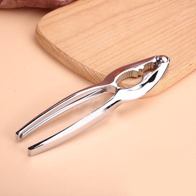 Dụng Cụ Kẹp Càng Cua Càng Ghẹ Và Các Hạt Khô Đồ Dùng Nhà Bếp Tiện Dụng.