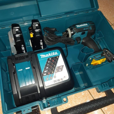 MÁY VẶN VÍT DÙNG PIN (18V) MAKITA DTD149RAE (02 PIN LION 18V/2.0AH. – 01 ĐẾ SẠC PIN 18V NHANH.) - HÀNG CHÍNH HÃNG