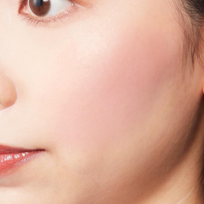 Phấn Má Hồng Daisy Doll By Mary Quant PK-02 Lilac Pink Nhật Bản Siêu Mịn Hộp Kèm Cọ 8.3g