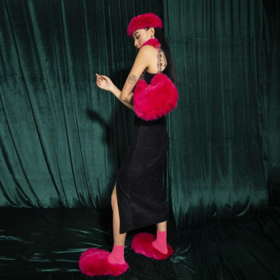 Váy Ôm Xẻ Tà Nhung Đen TARTAN - 