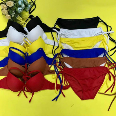 Bikini Tam Giác Có Gọng Nâng Ngực Màu Neon